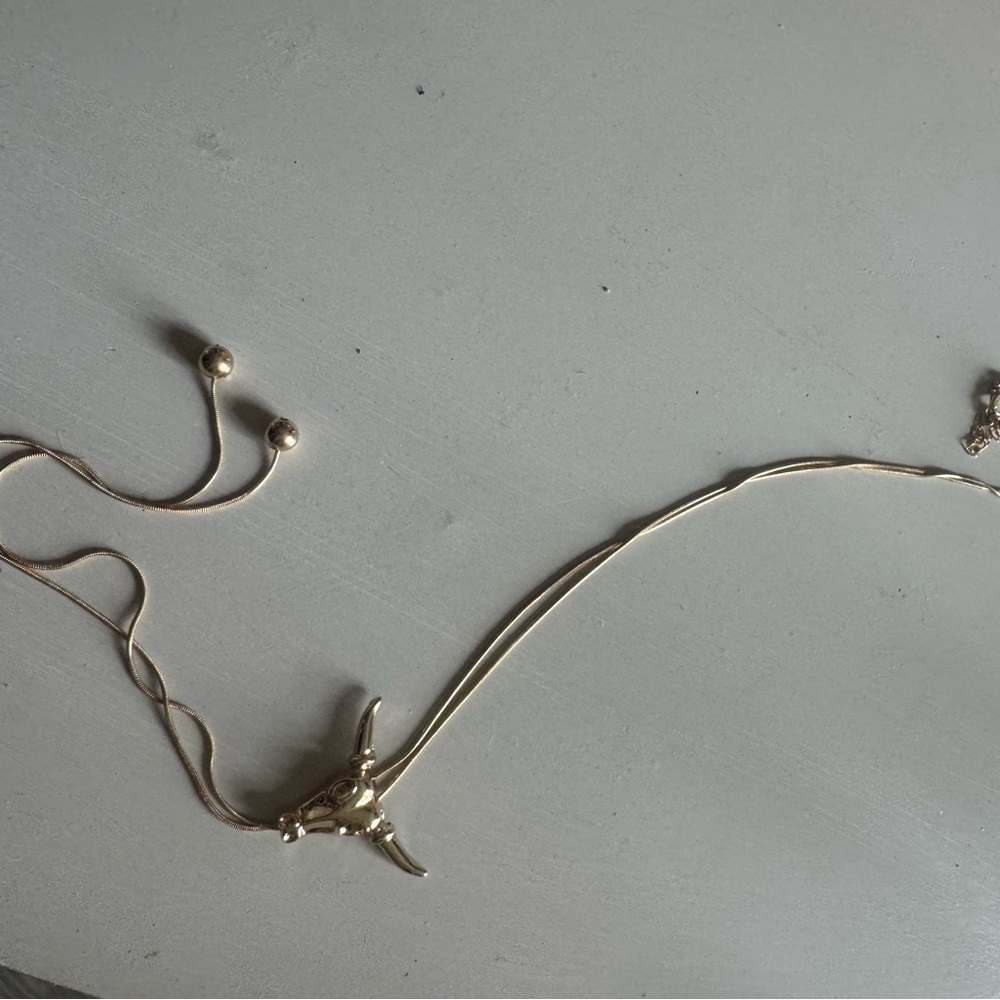 Gold Longhorn Pendant Necklace